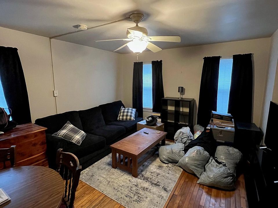 1st image of 1221 Michigan Ave APT 1