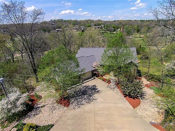 5th image of 71 Cullen Hills Dr