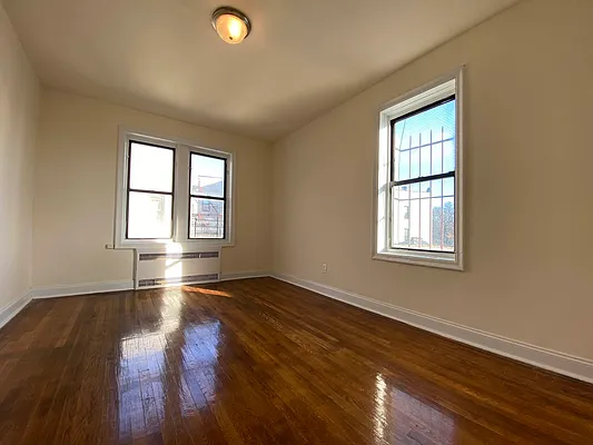 Rented by Compass | media 14