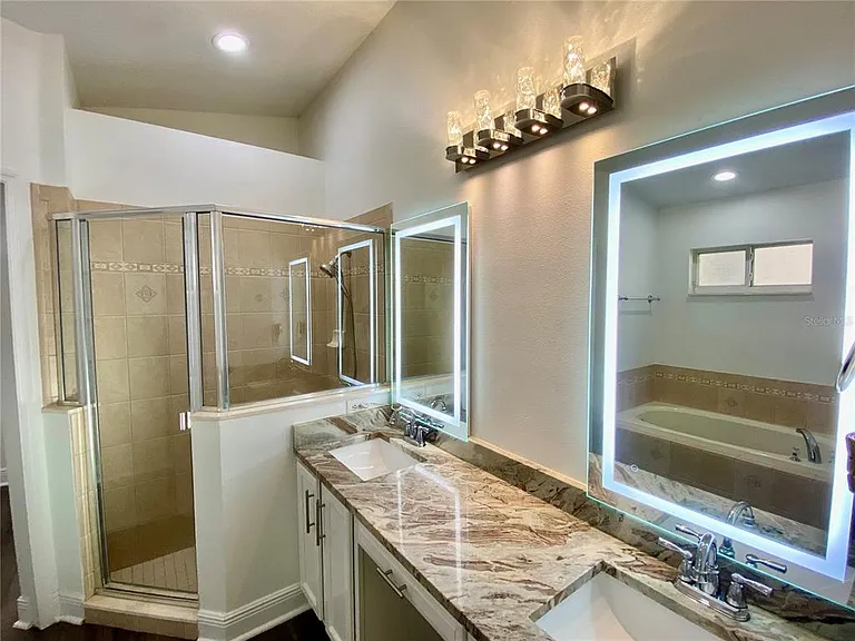 10264 Oak Crest Rd — Photo 18