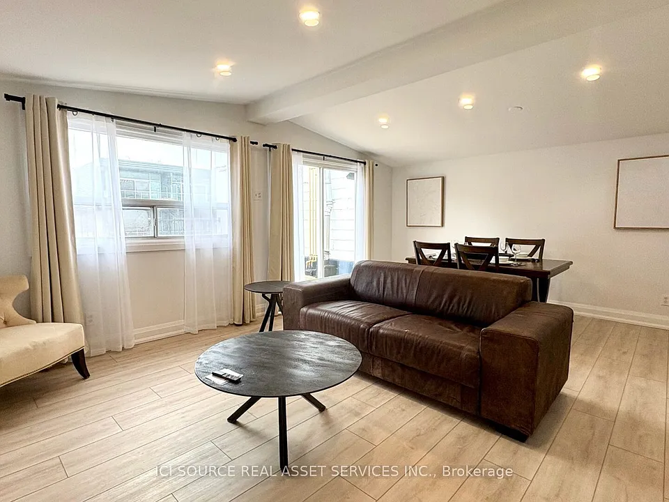 754 Queen St E #2