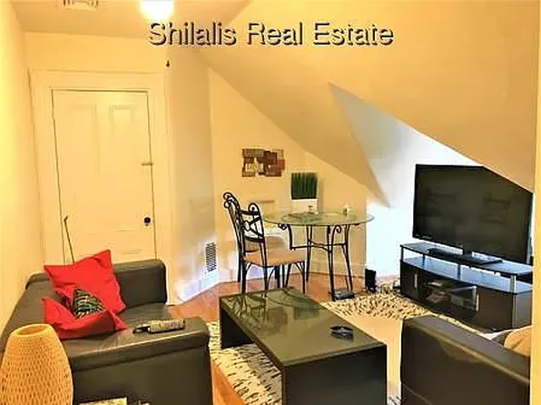 2 Summit Ave #3, Brookline, MA 02446