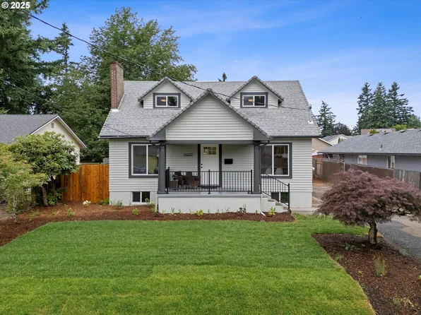 14127 SE Center St, Portland, OR 97236