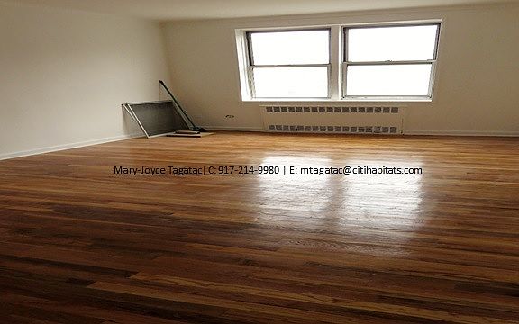 2nd image of 10105 Queens Blvd