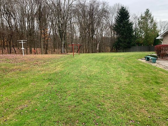 5th image of 105 Parkway Dr