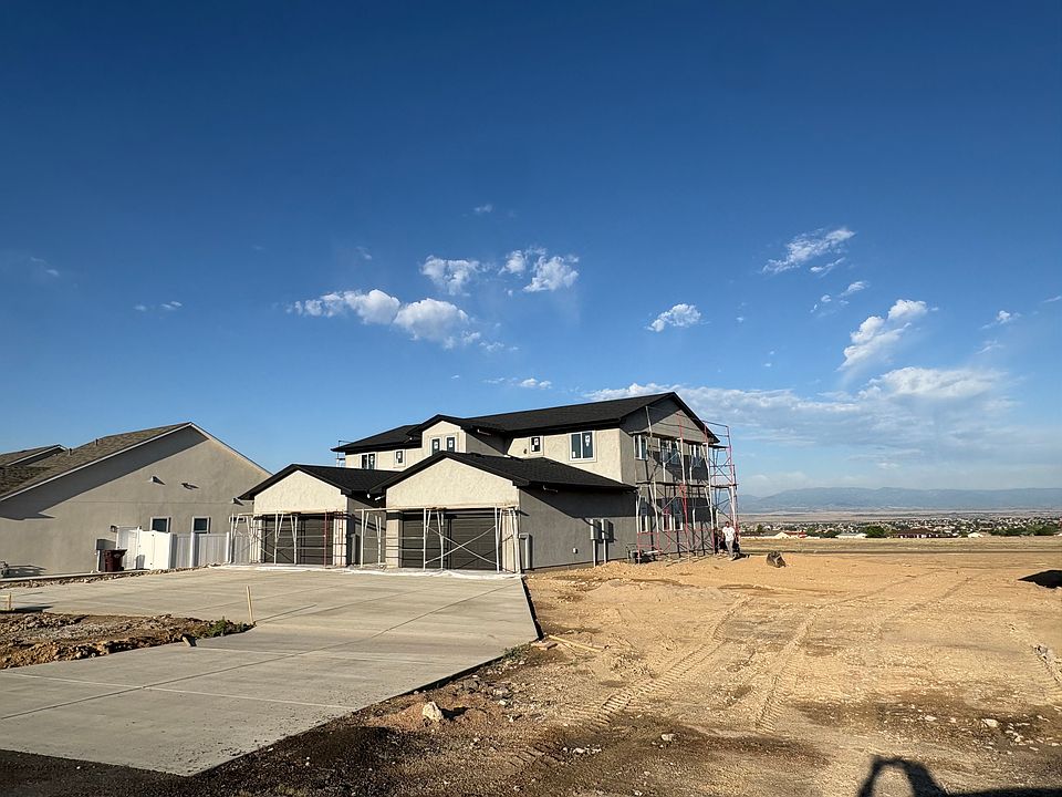 1st image of 619 S Blakeland Ct