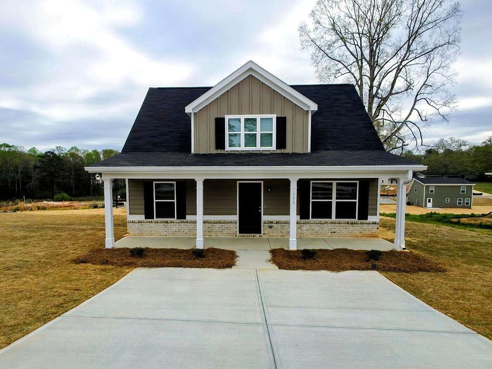1st image of 138 Charlotte Cir