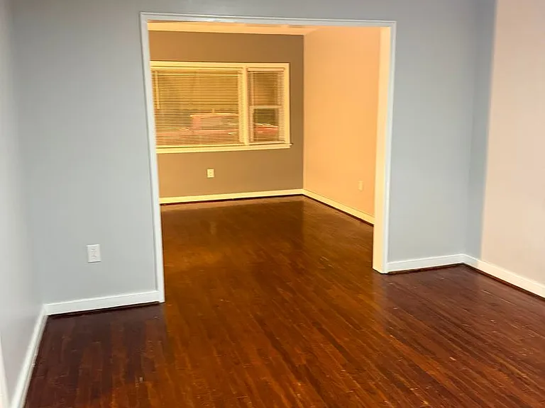 333 Linden Ln — Photo 6