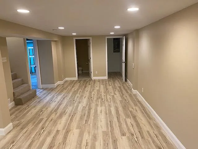 821 Evans Ave — Photo 16