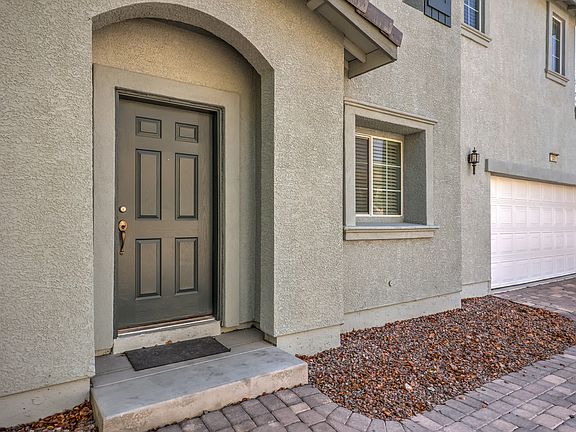 5th image of 1005 Sunny Acres Ave