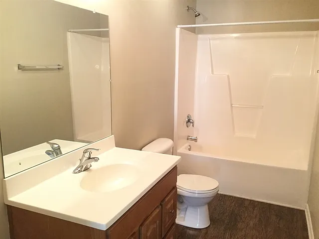 145 Collenton Ln — Photo 16