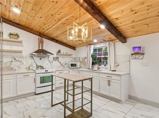 517 E 27th St, Winston Salem, NC 27105