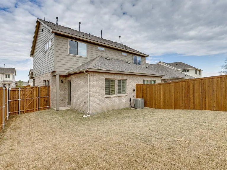 226 Griffith Dr #28 — Photo 25