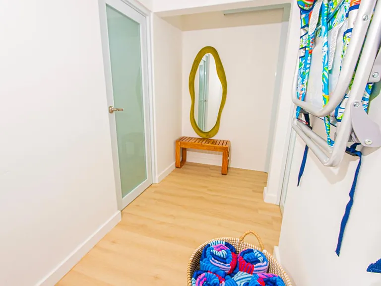 1048 Avenida Las Palmas #1301 — Photo 12