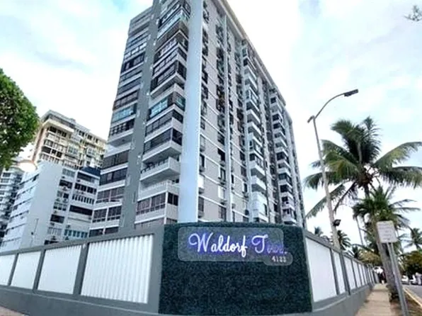 37 Isla Verde #203, Carolina, PR 00979