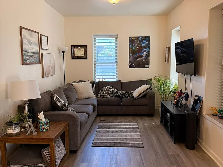 1202 Walnut Ave #4 — Photo 7