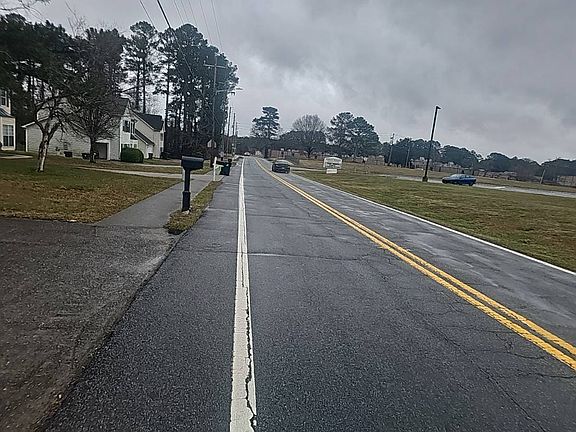 4th image of 8528 Webb Rd