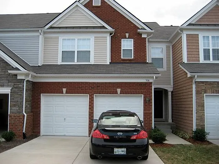 2 car garage