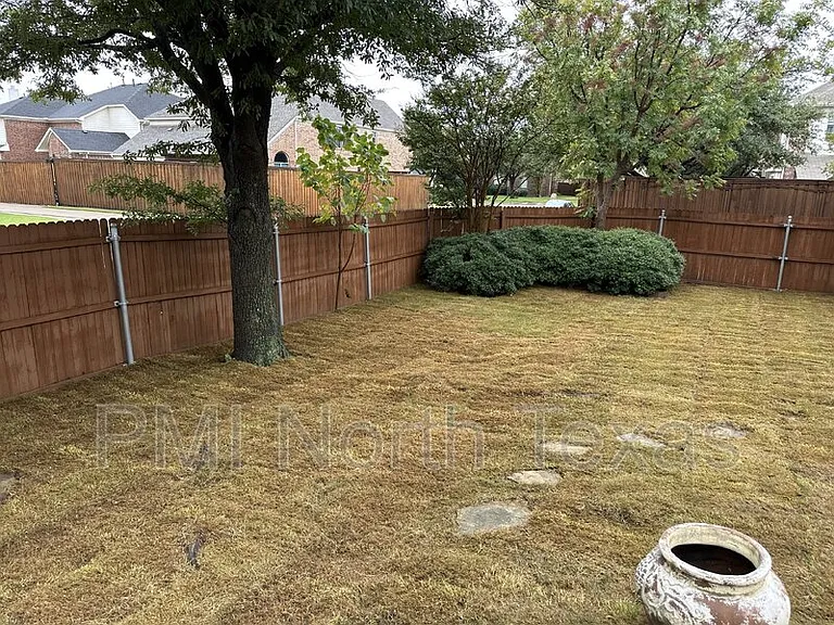 12421 Bruschetta Dr — Photo 17
