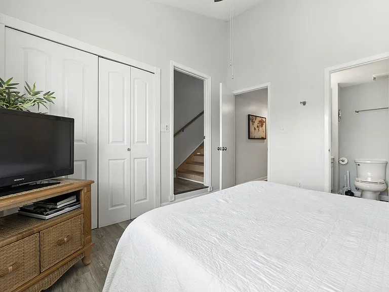 330 Bluefish Dr #202 — Photo 11