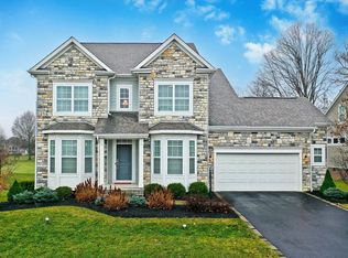 4592 Royal Birkdale Dr, Westerville, OH 43082