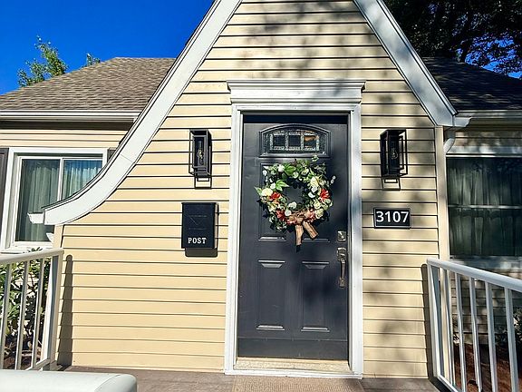 5th image of 3107 Charlotte St