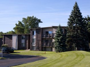 Westland Capri Apartments, Westland, MI 48185