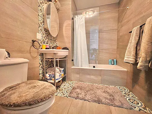 Rented by Doorway NYC, LLC | media 21