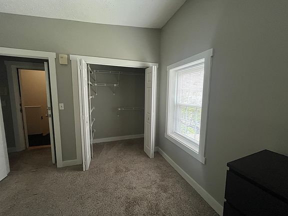 3rd image of 842 N High St APT C