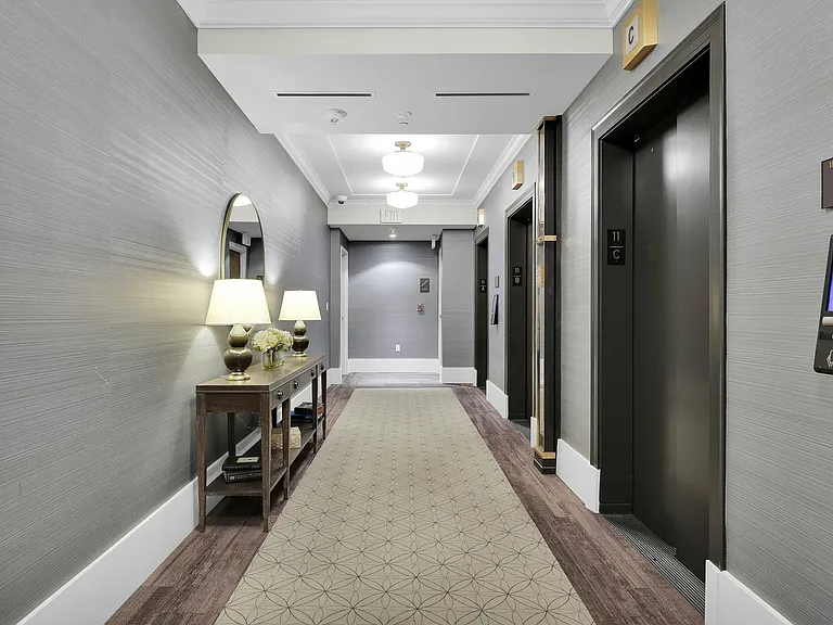 The Residences at Barnett — Photo 13