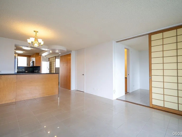 1676 Ala Moana Blvd #710 — Photo 10