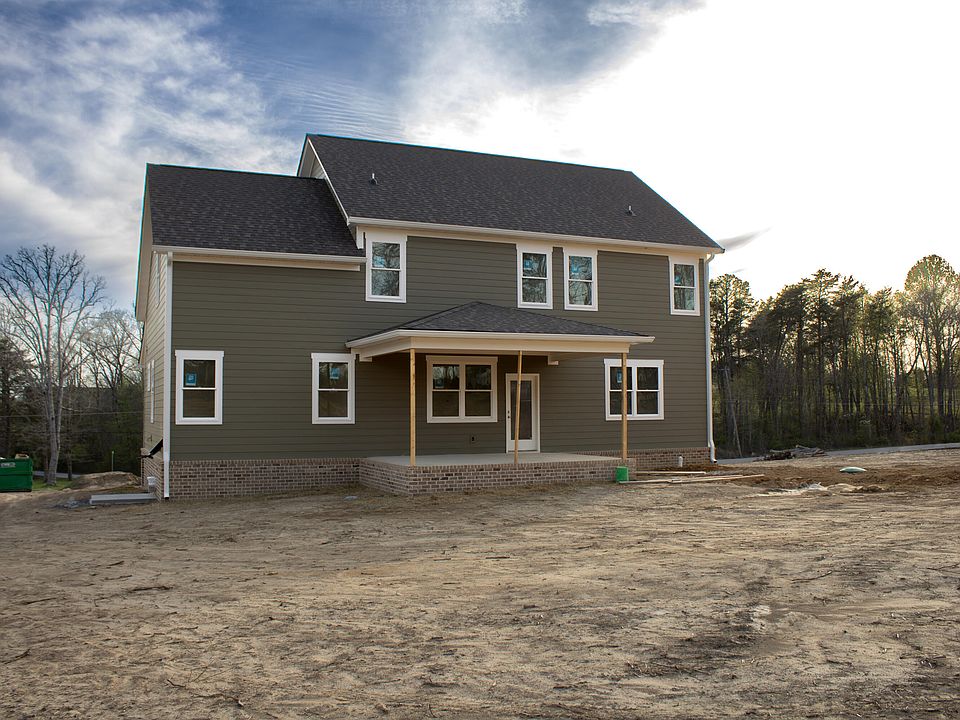 2nd image of 2605 Poe Rd
