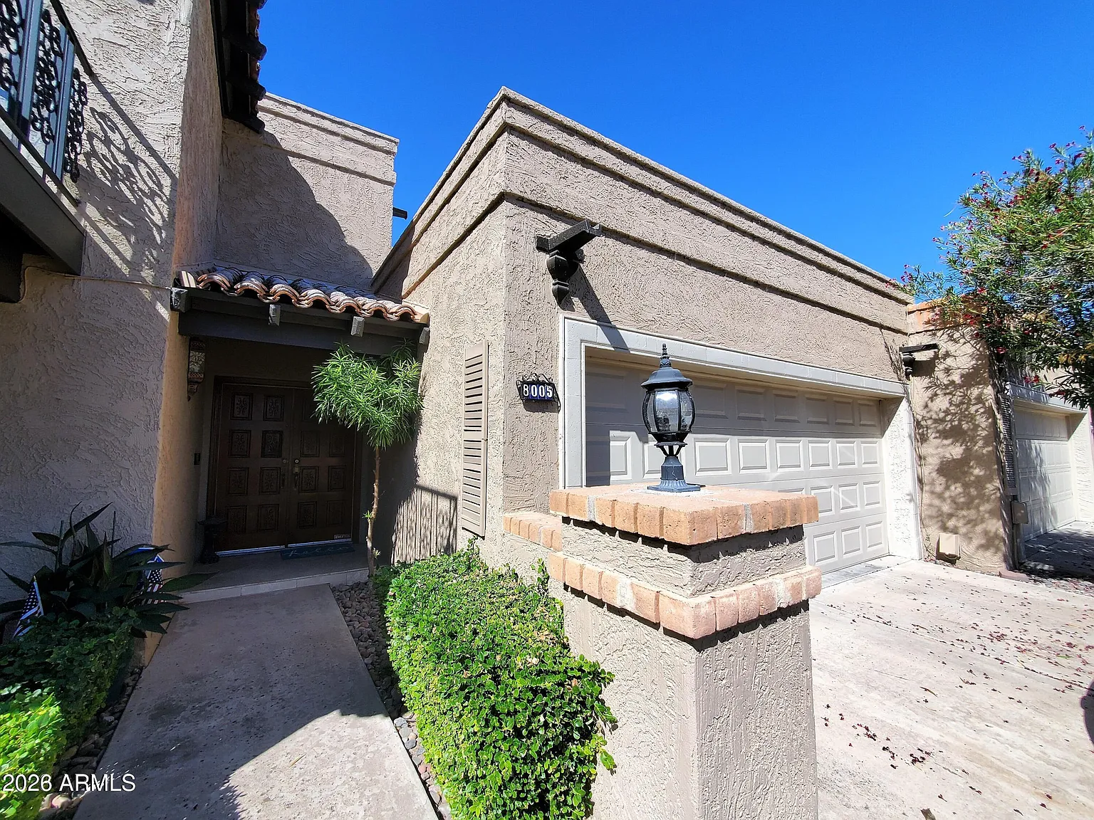 3 bed, 2.0 bath, 2046 sqft, $3,450 — Photo 3