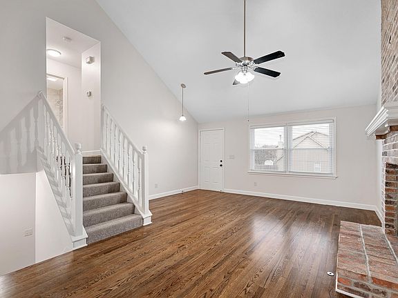 5th image of 6652 W 151st Pl