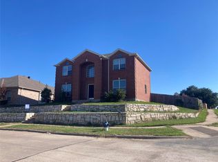 5833 Macgregor Dr, Garland, TX 75043