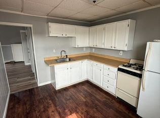 118 Kellogg St #3L, Fall River, MA 02724