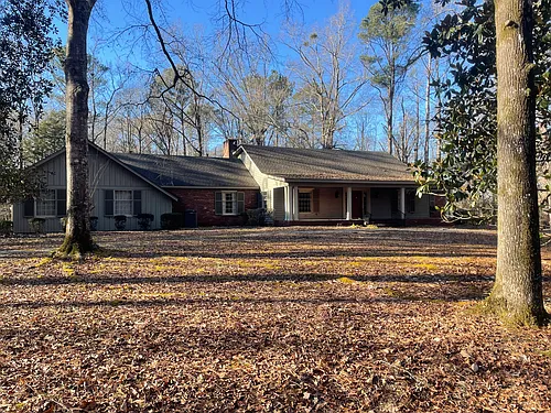 494 Richie Rd Photo 1