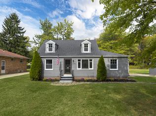 24835 Chardon Rd, Richmond Heights, OH 44143