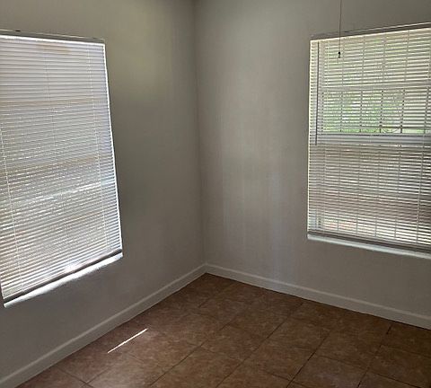 5th image of 510 Bremser Ave APT B