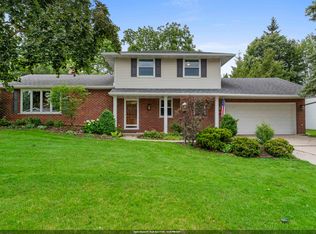 619 Saratoga St, Green Bay, WI 54303