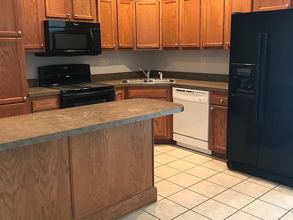 2nd image of 124 Stanley Dr