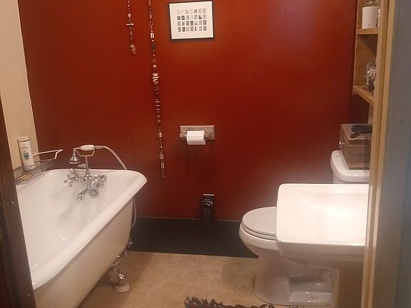 Full bath