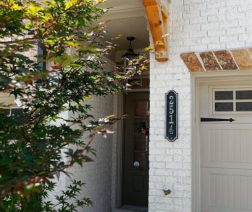 2nd image of 2514 Skyland Dr NE