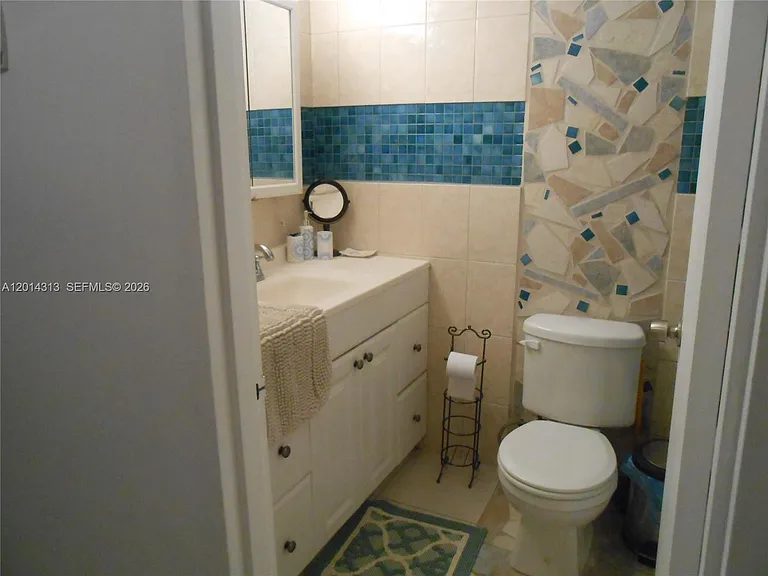 5401 Collins Ave #932 — Photo 11