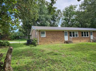 929 Autumn Ct, Manchester, TN 37355