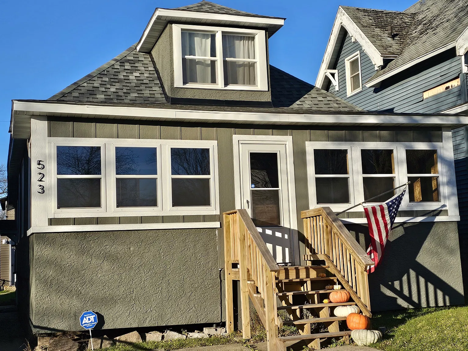 523 Jackson St - 1 — Photo 1