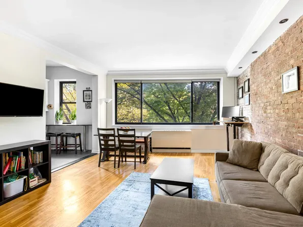 126 Riverside Dr APT 2A, Manhattan, NY 10024