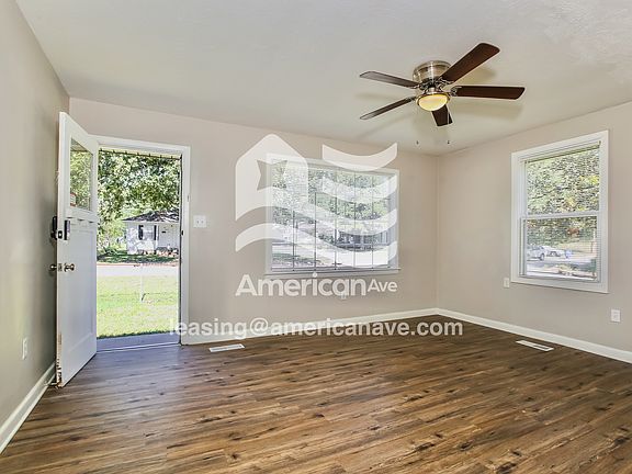 4-Living Room