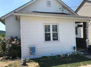 2005 Victoria Ave, Arnold, PA