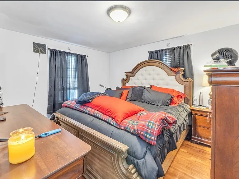 30 Bateman St #2 — Photo 6